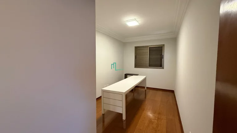 Imagem LINDO APARTAMENTO EM ANDAR ALTO DO EDIFÍCIO IBIZA DISPONÍVEL PARA LOCAÇÃO NO CENTRO DE FRANCA/SP