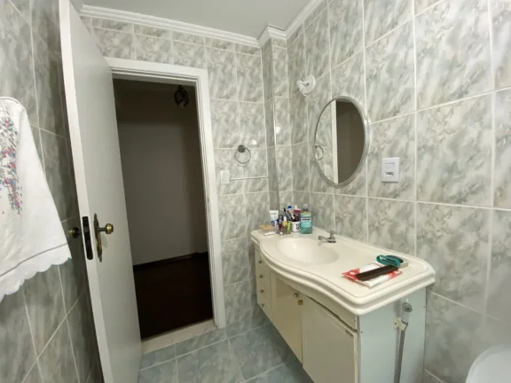 Imagem Ótimo apartamento a venda em Santos no Gonzaga próximo praia