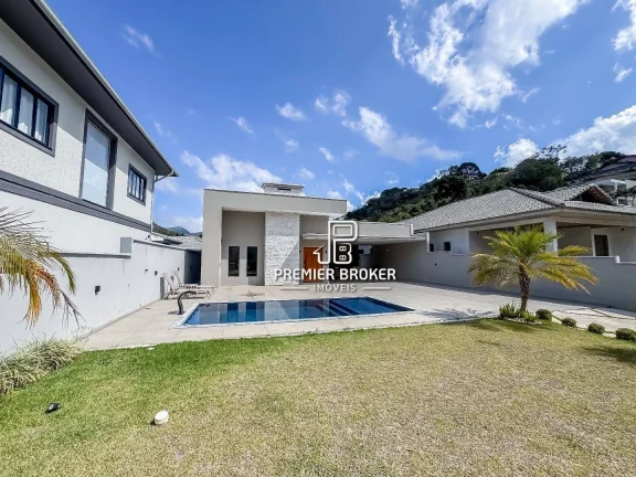 Imagem Casa Linear e moderna com 3 dormitórios à venda, 200 m² por R$ 1.400.000 - Albuquerque - Teresópolis/RJ