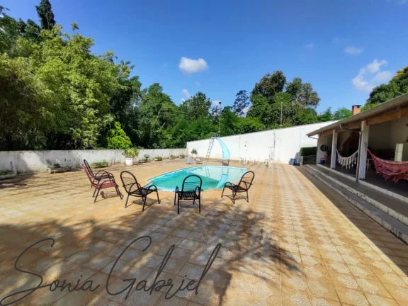 Imagem Chácara de luxo à venda em Louveira-SP, no bairro Monterrey, com 4 quartos, 4 suítes e 365,65m² de área! Imagem Chácara de luxo à venda em Louveira-SP, no bairro Monterrey, com 4 quartos, 4 suítes e 365,65m² de área!