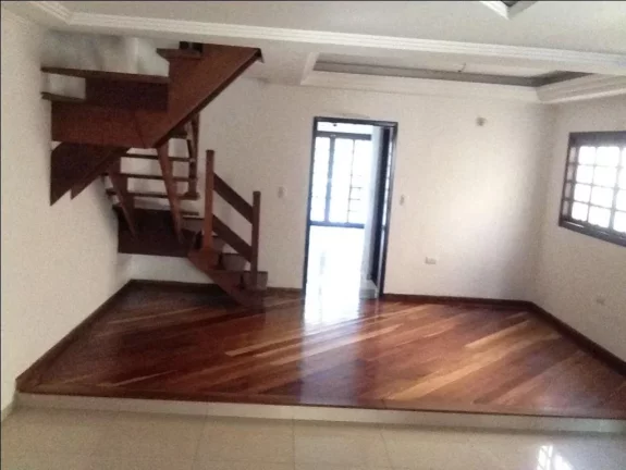 Imagem Sobrado residencial à venda, Jardim Quaresmeira, Suzano
