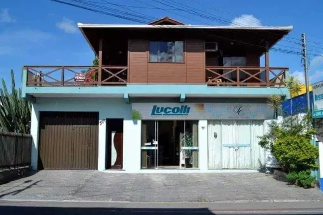 Imagem Sobrado com Sala Comercial no Bairro Cordeiros - Itajaí