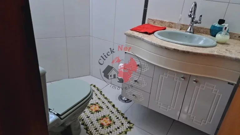 Imagem Sobrado Estudo permuta por apto menor valor ,3 dorms c suite , varanda ,quintal , churrasq,4 vagas, bairro Vila Camilópolis,Santo André