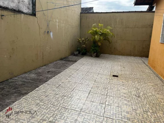 Imagem Casa com 3 dormitórios à venda, 140 m² por R$ 414.000,00 - Jardim Itaóca - Mongaguá/SP