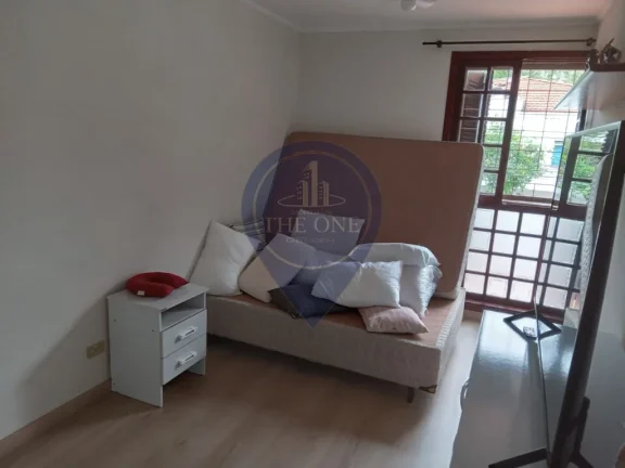 Imagem Casa à venda na Vila Mariana, São Paulo-SP: 3 quartos, 1 suíte, 3 salas, 3 banheiros, 2 vagas de garagem, 125m²! Venha conhecer!