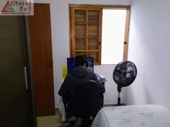 Imagem Sobrado 03 dormitórios , sendo 01 suite , sacada - Itaquera -São Paulo - SP
