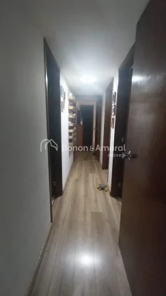 Imagem Localizado em um dos edifícios mais tradicionais da cidade, este apartamento oferece conforto e pra...