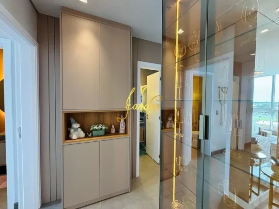 Imagem Apartamento de 2 dormitórios, mobiliado e decorado box duplo
