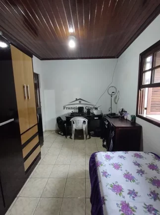 Imagem Casa à venda no bairro Vila dos Comerciarios - Guaratinguetá/SP
