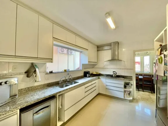 Imagem Cond São Paulo II - Linda c/ 4 suítes, lareira, gourmet e piscina!