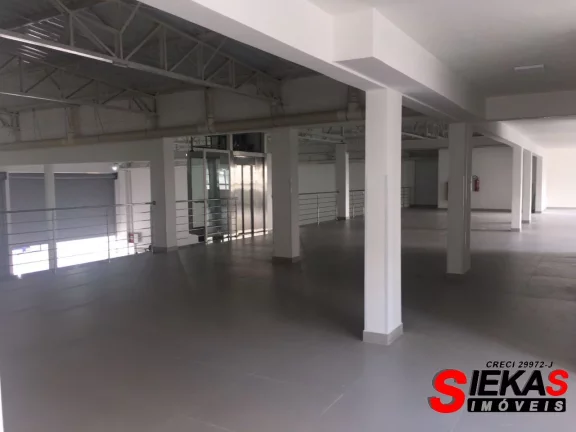 Imagem Galpão Industrial para Locação Vila Esperança , São Paulo-SP: 1.740m², 17 Banheiros, 40 vagas de garagem!