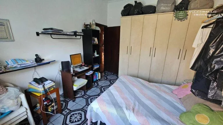 Imagem Casa com 3 dormitórios à venda, 190 m² por R$ 1.650.000,00 - Canto do Forte - Praia Grande/SP