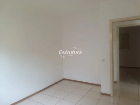 Oportunidade para investidor: condomínio com 3 apartamentos