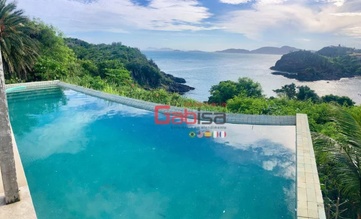 Imagem Casa com 4 dormitórios à venda, 250 m² por R$ 5.830.000,00 - Ferradurinha - Armação dos Búzios/RJ