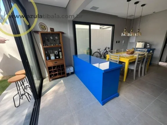 Imagem Um Charme de Imóvel em Atibaia! Condominio na vila santista