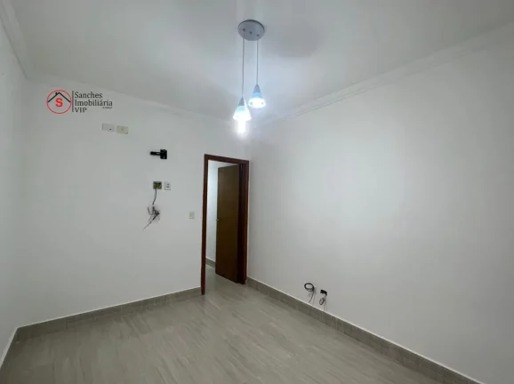 Imagem CASA TÉRREA A VENDA NA VILA EMA. 2 DORMITÓRIOS, SENDO 1 SUÍTE + ESCRITÓRIO QUE PODE SER USADO COMO UM 3 DORMITÓRIO. ESPAÇO GOURMET COM CHURRASQUEIRA