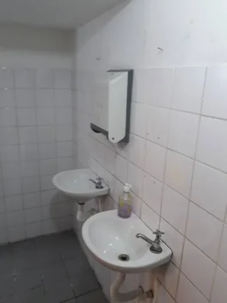 Imagem Poucas opções semelhantes disponíveis hoje