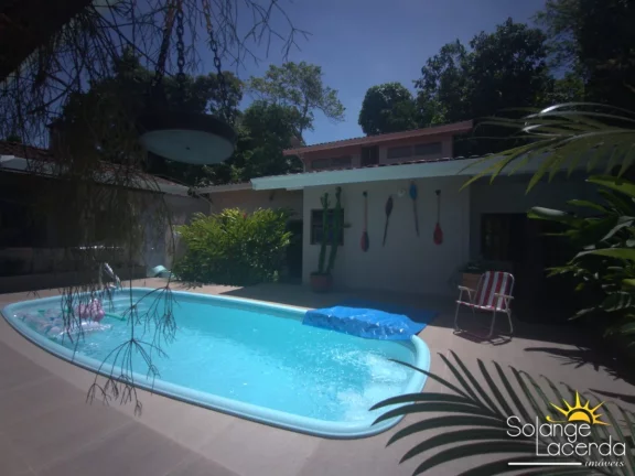 Imagem Bela Casa Térrea - Piscina - Escritura Definitiva