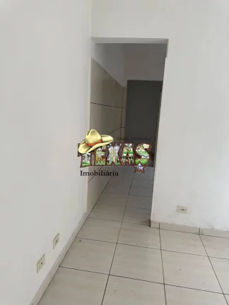 Imagem CASA ALUGANDO PROXIMO METRO ITAQUERA