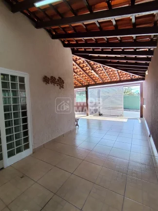Imagem Casa de condomínio em Sobradinho, Brasília: 257m², 4 suítes, 4 quartos, à venda por R$880.000. Oportunidade!