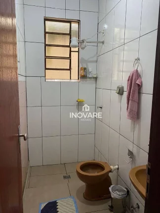Imagem Casa com 4 dormitórios para alugar por R$ 3.500,00/mês - Setor Central - Itumbiara/GO