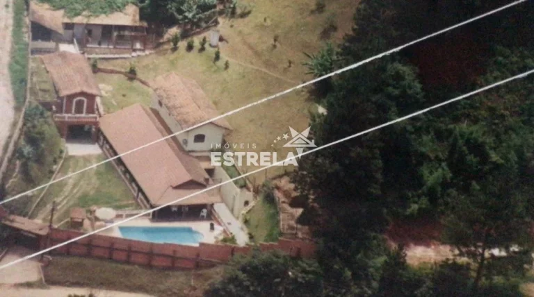 Chácara bem localizada, Juquitiba/SP