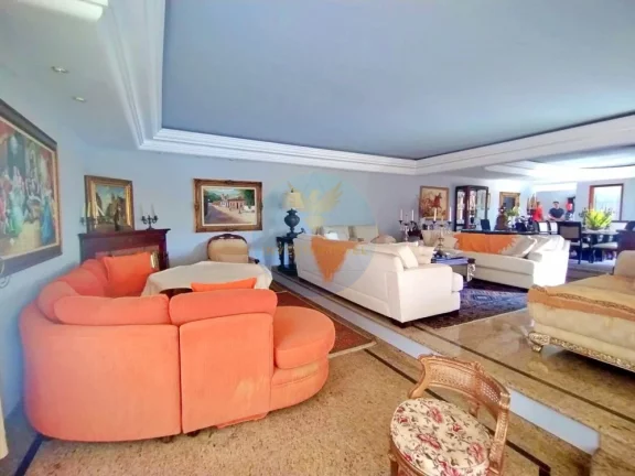 Imagem Casa em Condomínio a Venda no bairro Granja Viana - Cotia, SP