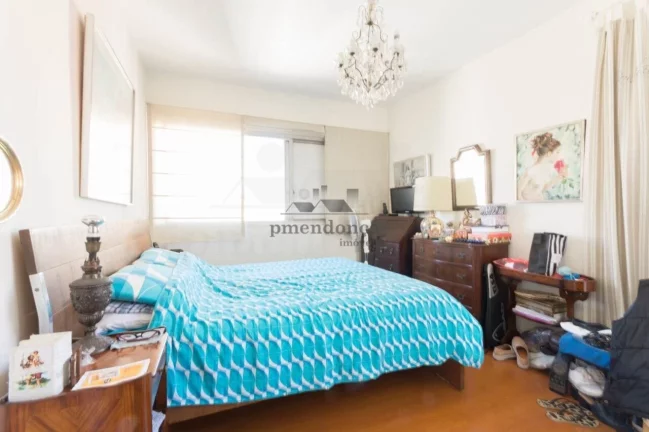 Imagem Apartamento amplo em uma das ruas mais cobiçadas de Pinheiros! Reformado, com 4 dormitórios sendo ...