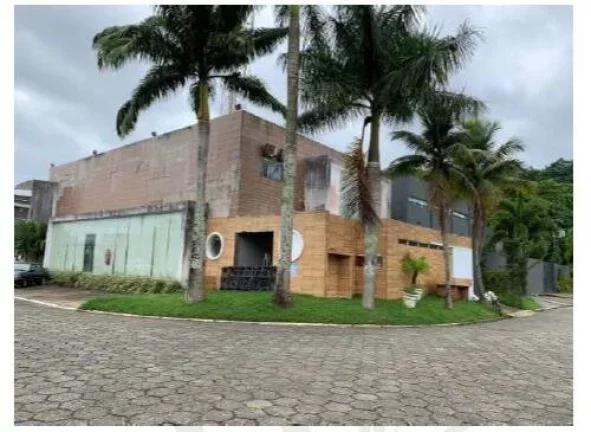 Imagem Loja de Alto Padrão para LOCAÇÃO-Jardim Acapulco II-Guarujá