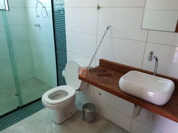 Imagem Sobrado com 4 dormitórios à venda, 250 m² por R$ 900.000,00 - Santa Fé - Piracaia/SP
