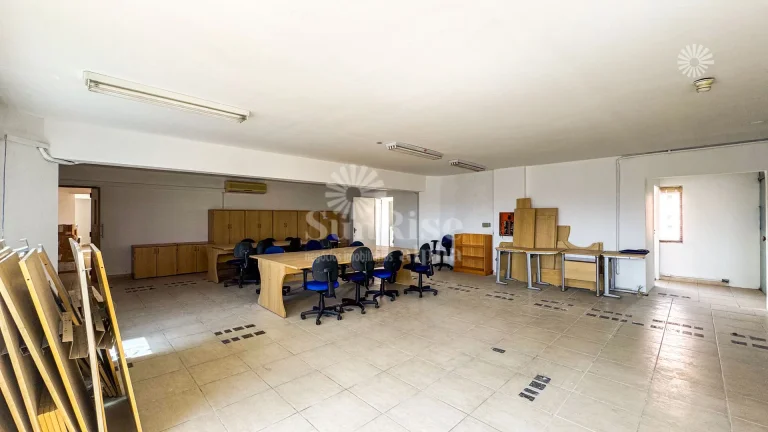 Imagem Sala Comercial para alugar com 300m² R$12.500,00 + despesas - Alpha Trade Alpha Shopping - Barueri/SP