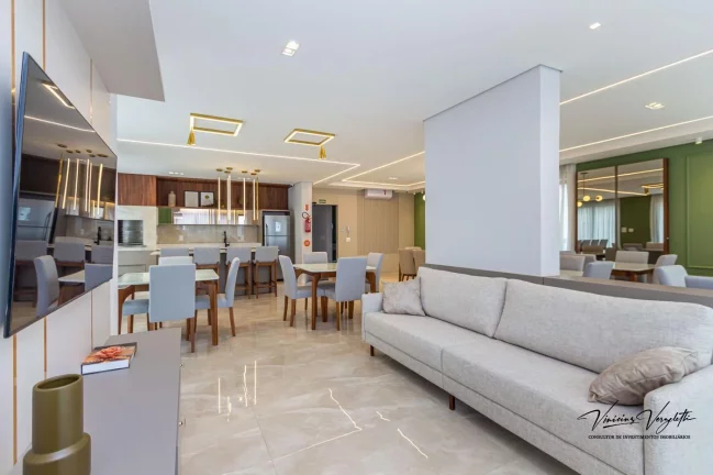 Imagem Apartamento 4 ou + dormitórios para Venda em Balneário Camboriú / SC no bairro Pioneiros