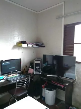 Imagem Casa para Venda em Limeira, JARDIM OURO VERDE, 3 dormitórios, 1 banheiro, 1 vaga