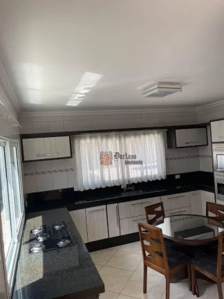 Imagem Sobrado com 4 dormitórios à venda, 395 m² por R$ 2.500.000 - Condomínio Shambala II - Atibaia/SP