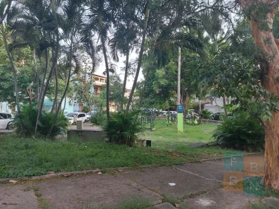 Imagem Casa em Condomínio para Locação em Rio de Janeiro / RJ no bairro Freguesia (Jacarepaguá)