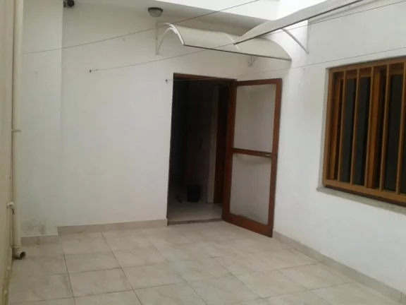 Imagem Sobrado com 2 dormitórios à venda, 320 m² por R$ 990.000,00 - Centro - Suzano/SP