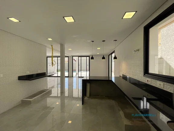 Imagem Belíssima Casa no Aphaville 3 de 310m² com 3 Suítes e 6 Vagas