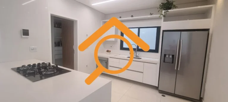 Imagem Imperdível casa de luxo com 4 suites na Vila Anhangüera, São Paulo-SP: 280m², 4 quartos, 3 salas, 5 banheiros, 4 vagas.