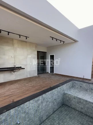 Imagem Casa para locação no Alphaville, 3 quartos, sendo duas suítes, uma com closet