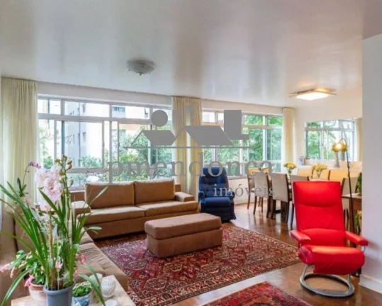 Imagem Apartamento em Higienópolis com 4 quartos sendo 2 suítes e 2 vagas, 209m².