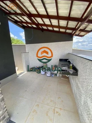 Imagem Casa com 3 dormitórios à venda, 135 m² por R$ 580.000,00 - Shalimar - Lagoa Santa/MG