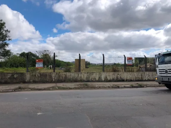 Imagem Área comercial à venda, Parque Santa Rosa, Suzano, com 100 metros de Frente para a Estrada dos Fernandes.