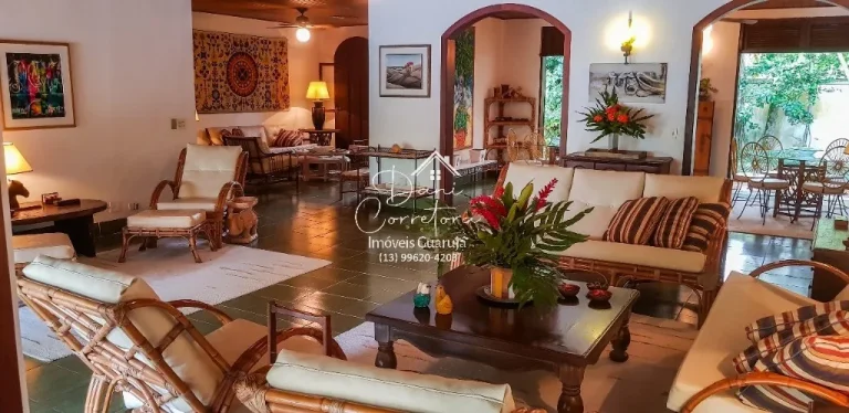 Imagem Oportunidade imperdível: Pousada comercial à venda ou locação em Guarujá-SP, bairro Guaiúba, com 9 quartos, 9 suítes, 3 salas, 11 banheiros, 9 vagas de garagem e 800,00 m² de área.
