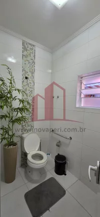 Imagem Oportunidade Única: Casa Comercial à Venda no Centro de Franco da Rocha-SP, 3 Quartos, 1 Suíte, 4 Salas e 2 Vagas de Garagem!
