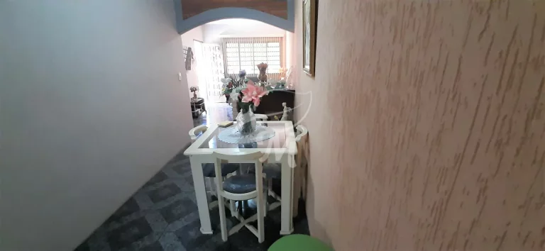 Imagem Casa com 3 dormitórios para venda ou permuta
