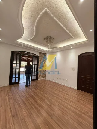 Imagem Casa Assobradada à Venda | Conforto, Espaço e Pronta para Morar
