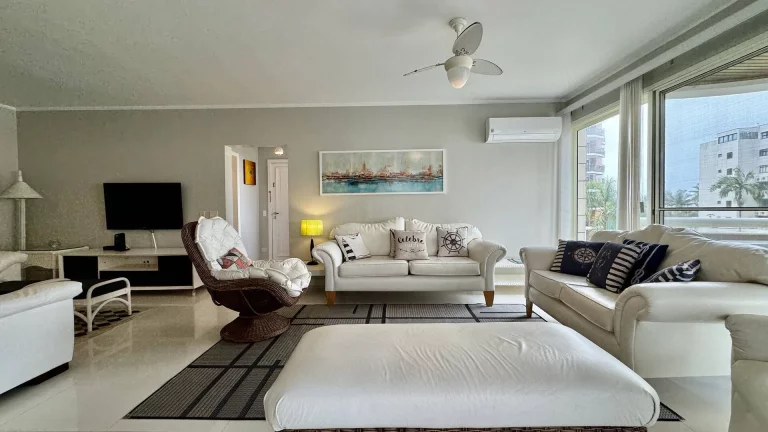 Imagem Apartamento com 3 dormitórios à venda, 181 m por R$ 4.700.000,00 - Riviera