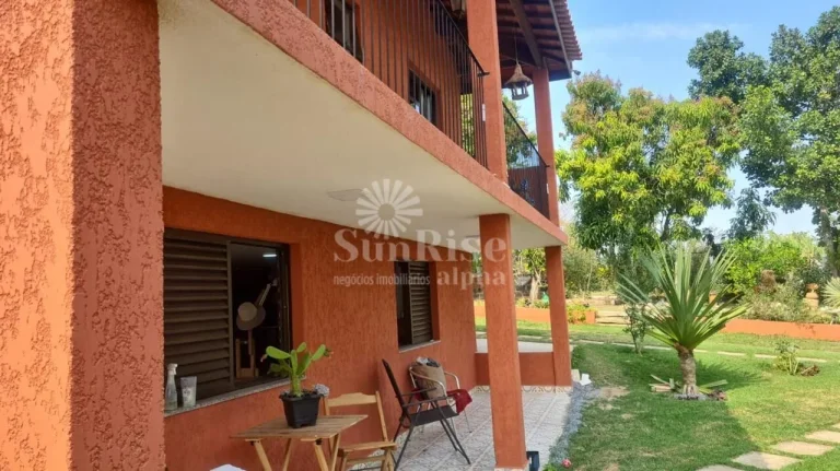 Imagem Chácara à venda no condomínio Haras Pavão com 3 quartos e 4 vagas 200 m² por R$ 800.000,00 - Araçoiaba da Serra/SP
