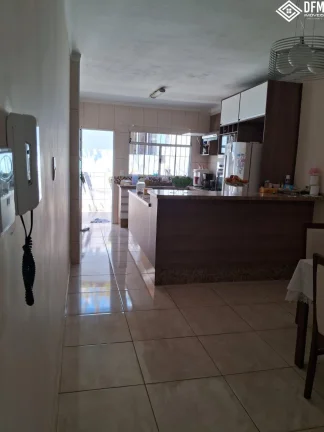 Imagem Casa com 3 Dormitorio(s) localizado(a) no bairro Vila Suissa em Mogi das Cruzes / Mato Grosso do Sul Ref.:DE629