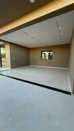 Imagem Casa nova mobiliada com 2 suítes e 2 vagas + Sala Comercial no Bairro Morretes, Itapema/SC